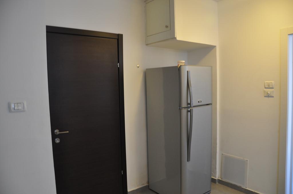 Isra Home Rothschild 8-2 Apartment Bat Yam Esterno foto